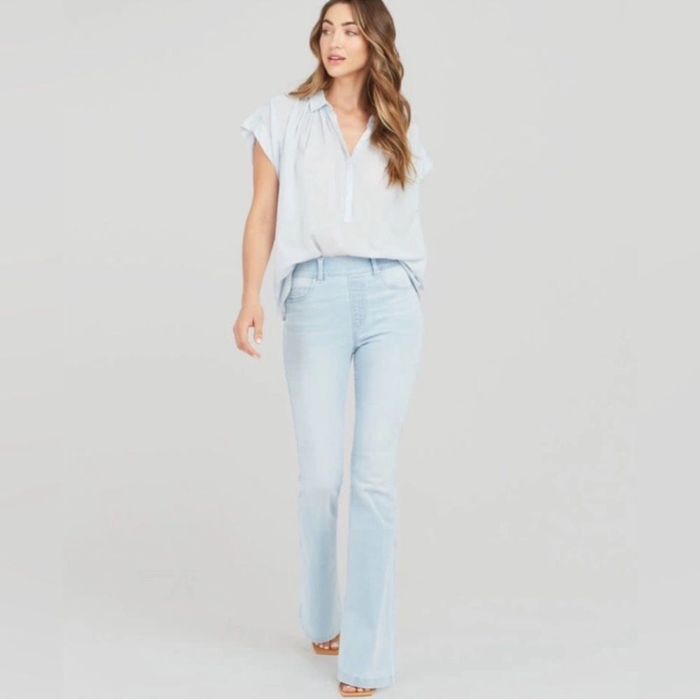 SPANX Denim Pull-On Flare Leg Jeans Retro Light Wash Blue 20348R Size XL